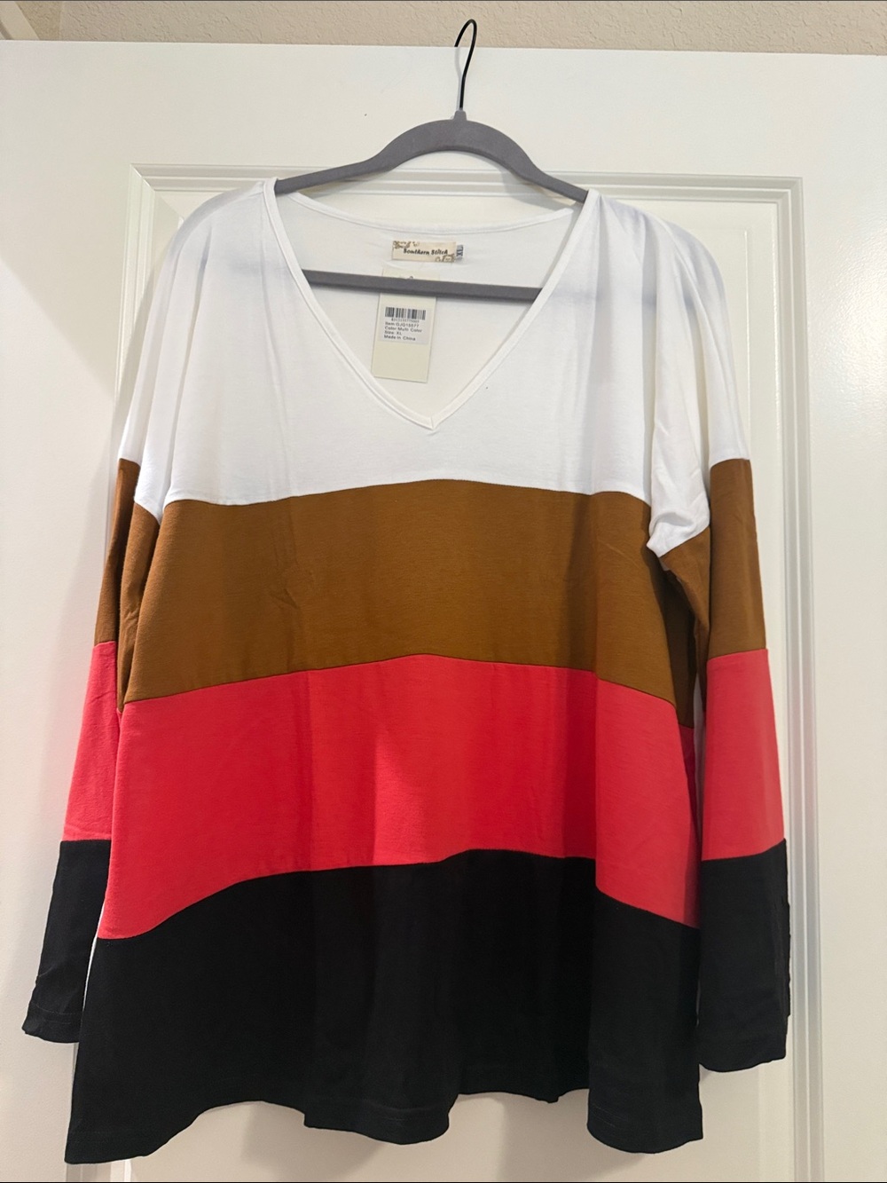 V-Neck Long Sleeve Colorblock Top — White, Brown, Pink, Black
